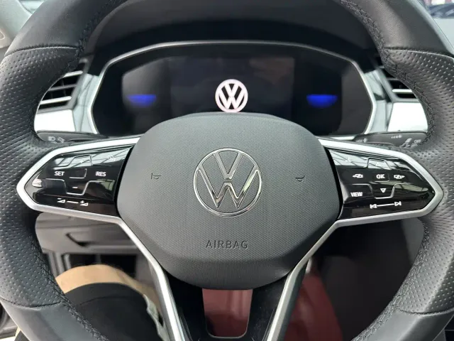 Volkswagen Magotan — Фото автомобиля 13