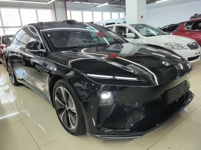 Nio ET5 Touring — Фото автомобиля 3