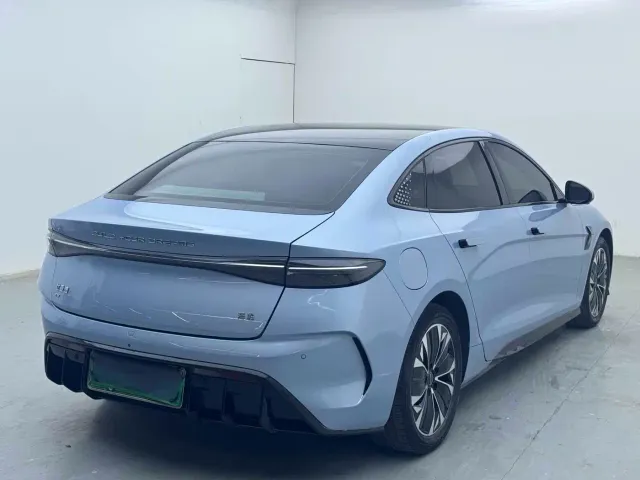 BYD Seal — Фото автомобиля 7