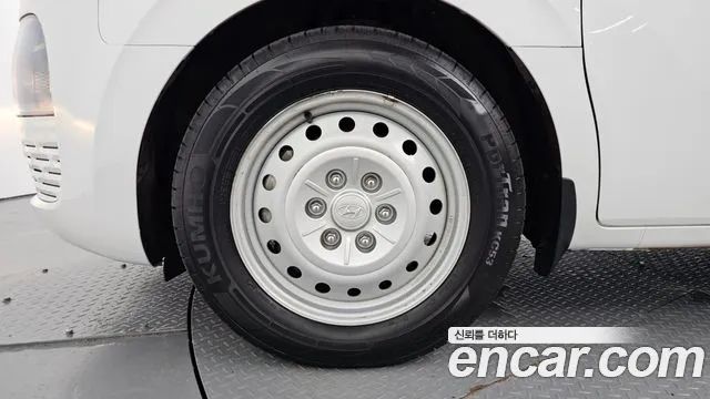 Hyundai Staria Staria Карго 5 мест — Фото автомобиля 5