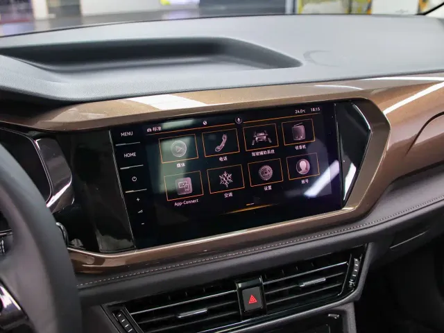 Volkswagen Tharu — Фото автомобиля 8