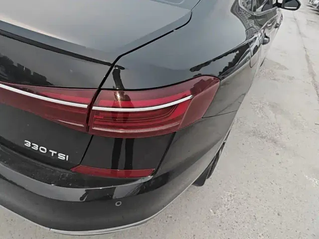 Volkswagen Passat — Фото автомобиля 7