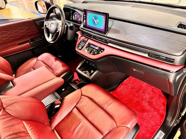 Honda Elysion — Фото автомобиля 21