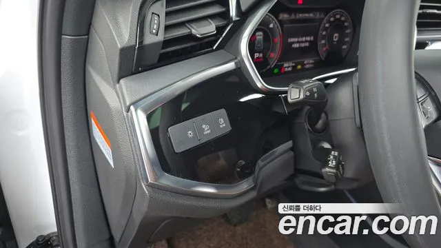 Audi Q3 35 TDI quattro Premium — Фото автомобиля 17