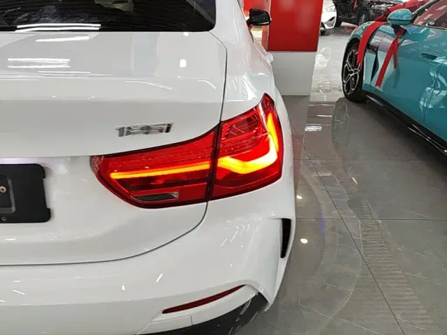 BMW 1 Series — Фото автомобиля 7