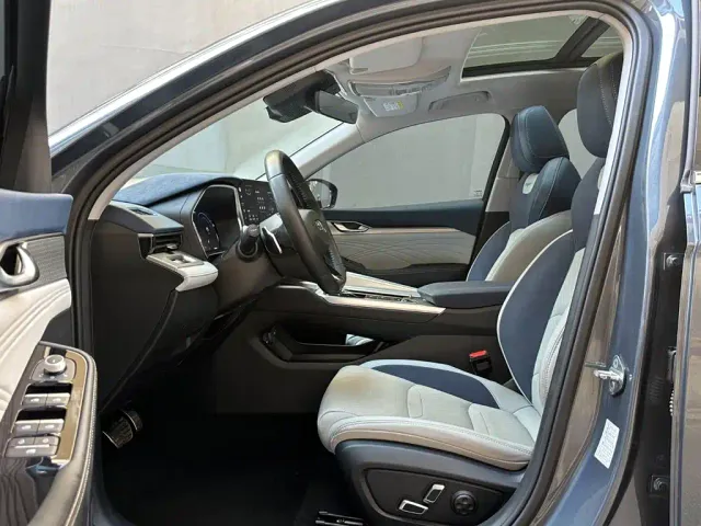 Geely Xingrui — Фото автомобиля 9