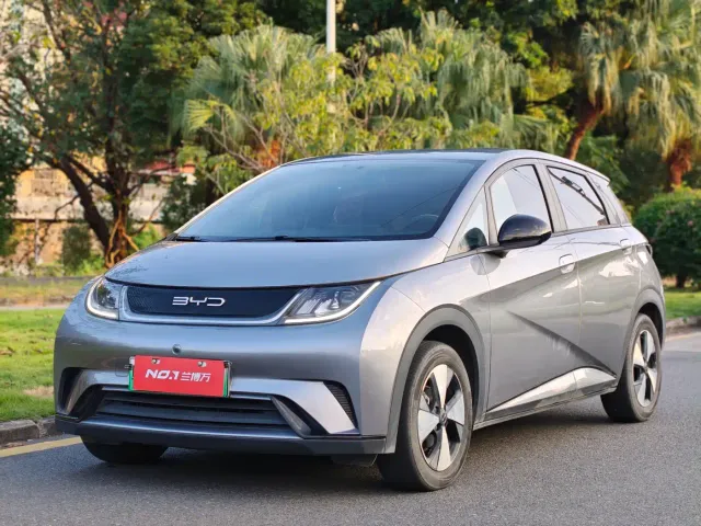 Фотография автомобиля — BYD Dolphin