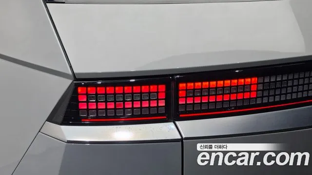 Hyundai Ioniq 5 — Фото автомобиля 23