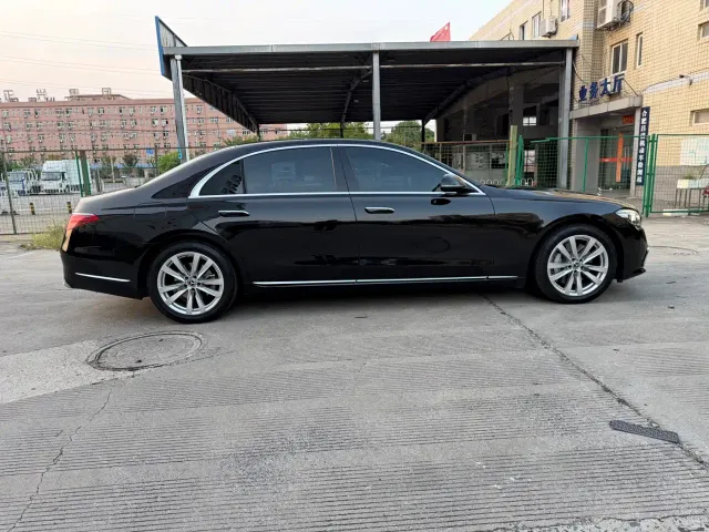 Mercedes-Benz S-Class — Фото автомобиля 14