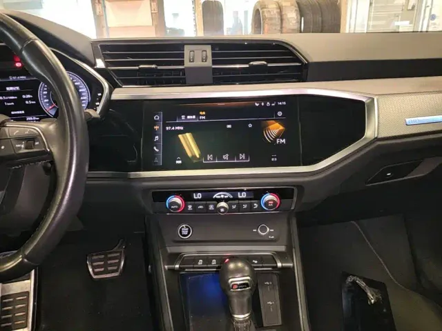 Audi Q3 — Фото автомобиля 12
