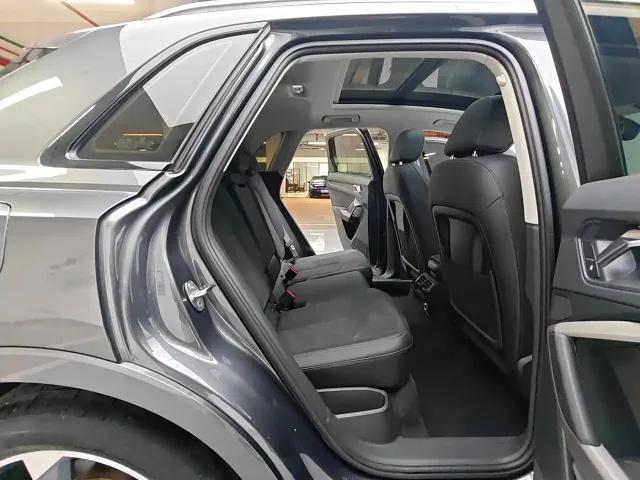 Audi Q3 — Фото автомобиля 12