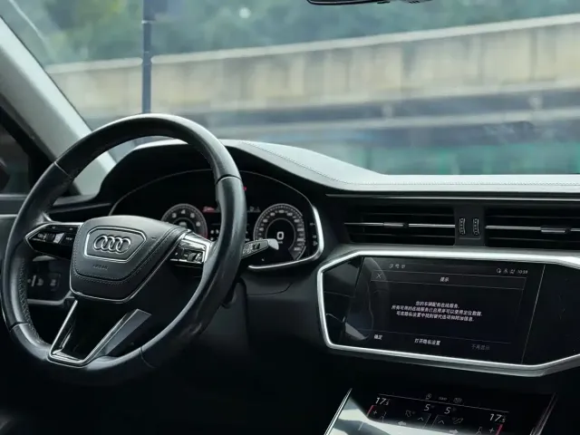 Audi A6L — Фото автомобиля 5