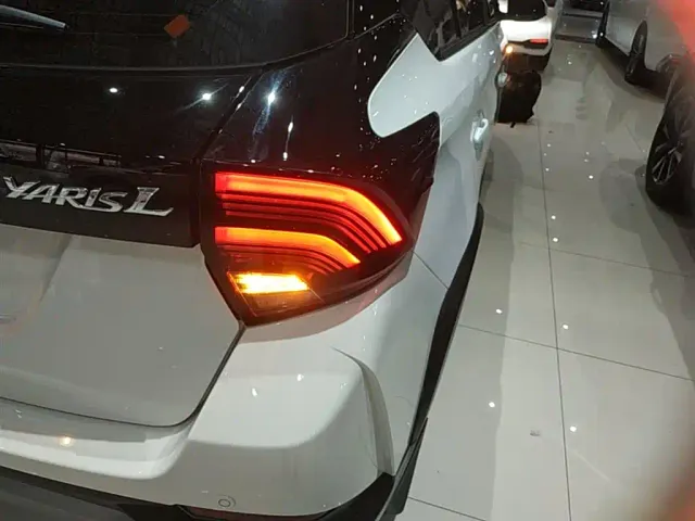Toyota YARiS L Zhi Xuan — Фото автомобиля 7