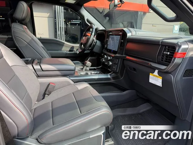 Ford F150 — Фото автомобиля 10