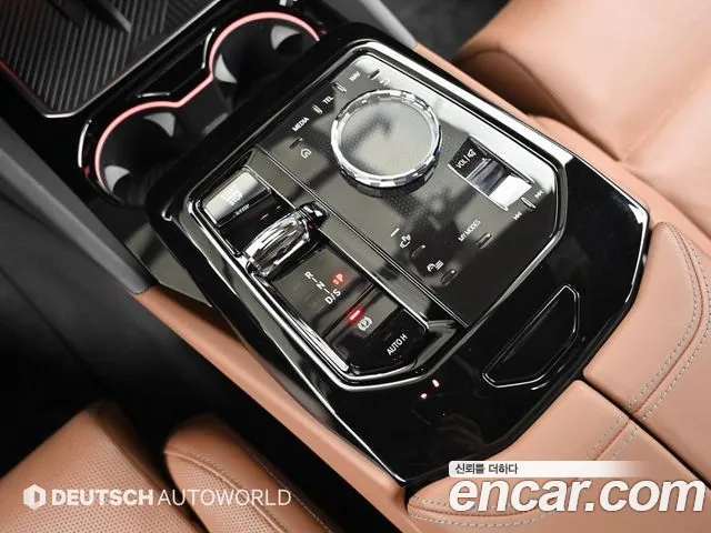 BMW 5 Series G60 — Фото автомобиля 9