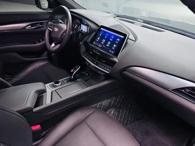 Cadillac CT5 — Фото автомобиля 11
