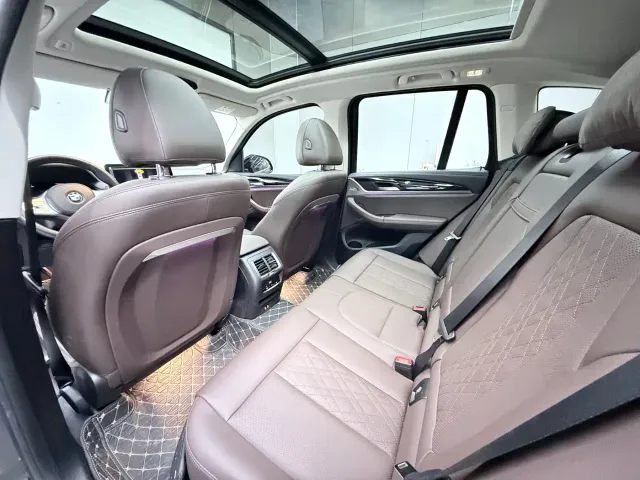 BMW X3 — Фото автомобиля 13