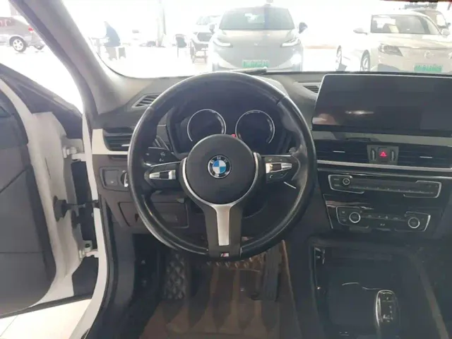 BMW X2 — Фото автомобиля 10