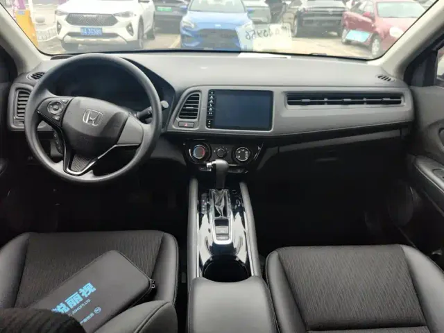 Honda Vezel — Фото автомобиля 12