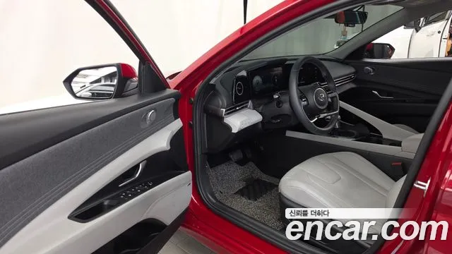 Hyundai Avante CN7 — Фото автомобиля 15