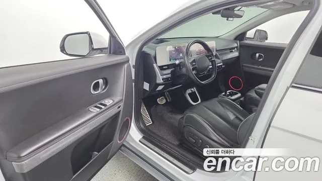 Hyundai Ioniq 5 — Фото автомобиля 10