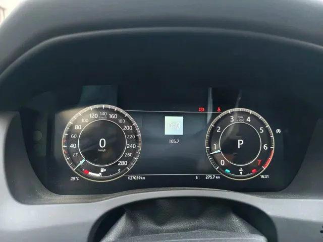 Jaguar XEL — Фото автомобиля 6