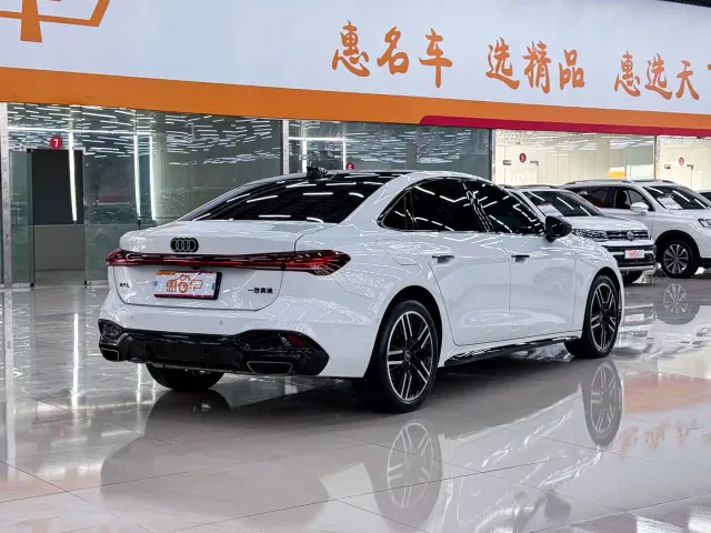 Audi A5L — Фото автомобиля 21