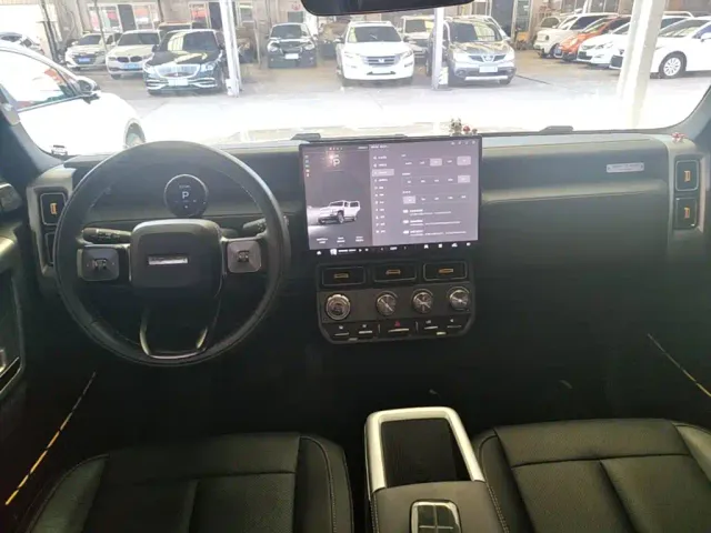 iCAR V23 — Фото автомобиля 9