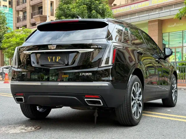 Cadillac XT5 — Фото автомобиля 6