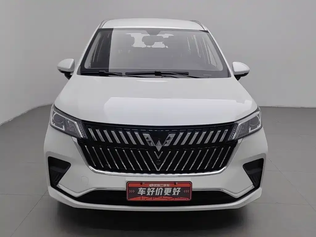 Wuling Motors Wuling Jiachen 2022 1.5L Manual Free Comfort — Фото автомобиля 3