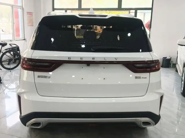Geely Haoyue PRO — Фото автомобиля 5