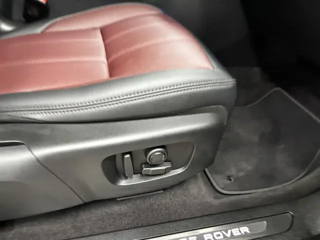 Land Rover Range Rover Evoque — Фото автомобиля 27