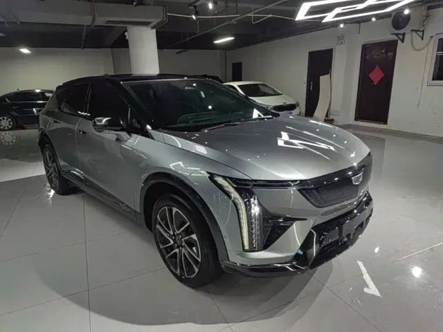 Cadillac Optiq — Фото автомобиля 3