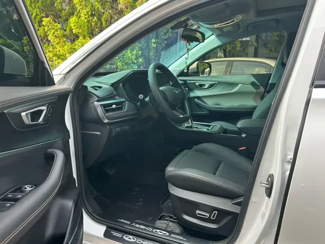 Chery Tiggo 8 — Фото автомобиля 5