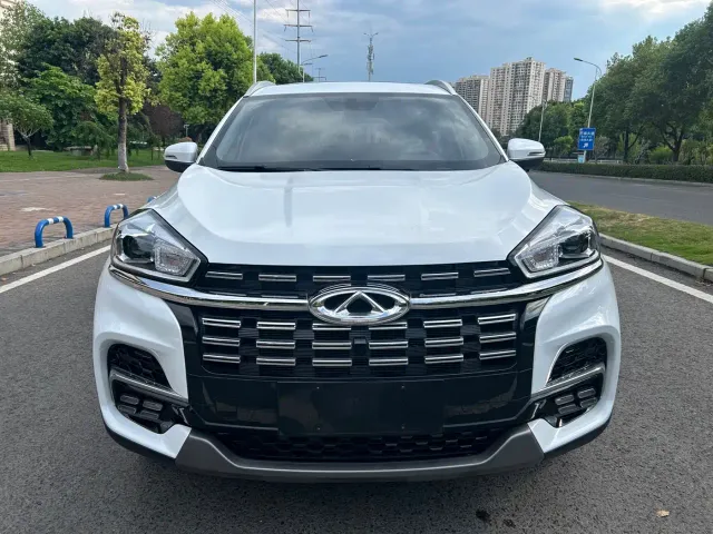 Chery Tiggo 8 — Фото автомобиля 2