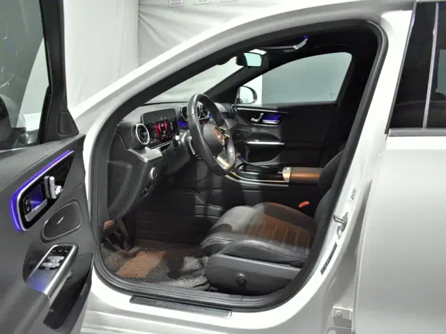 Mercedes-Benz C-Class — Фото автомобиля 10
