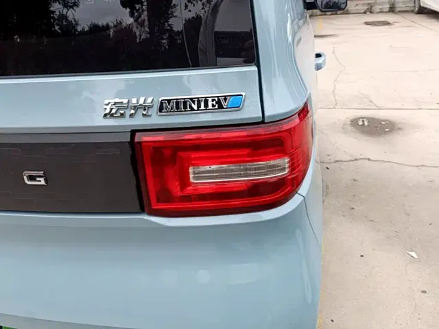 Wuling Hongguang Mini EV — Фото автомобиля 7