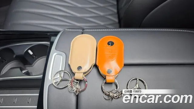 Mercedes-Benz S-Class — Фото автомобиля 15