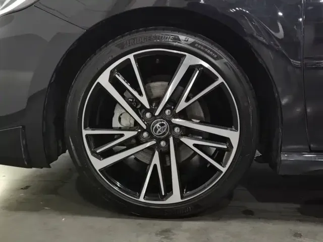 Toyota Camry — Фото автомобиля 17