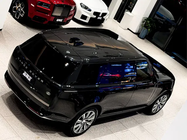 Land Rover Range Rover — Фото автомобиля 20