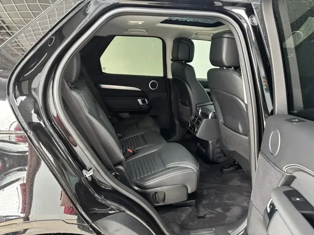 Land Rover Discovery — Фото автомобиля 23