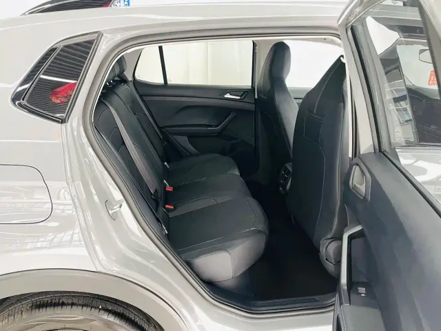 Volkswagen Tharu — Фото автомобиля 11