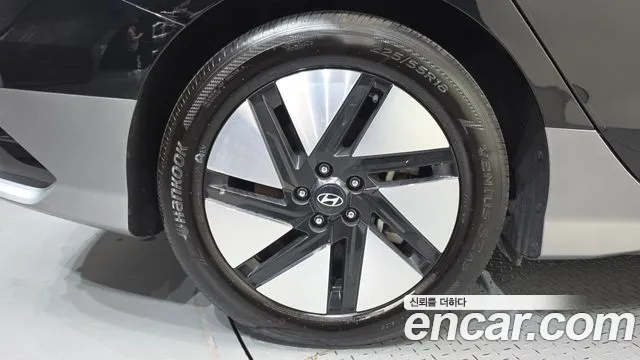 Hyundai Ioniq 6 — Фото автомобиля 5