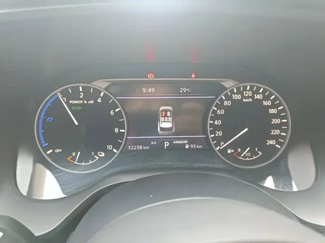 Nissan X-Trail — Фото автомобиля 7