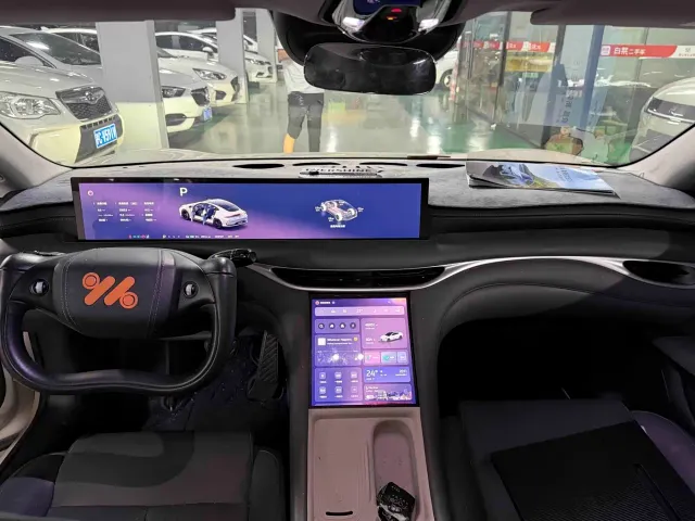 IM Motors IM L6 2024 Max Long Range Edition — Фото автомобиля 5