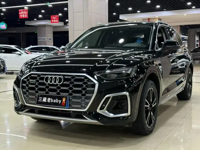 Audi Q5L — Фото автомобиля 3