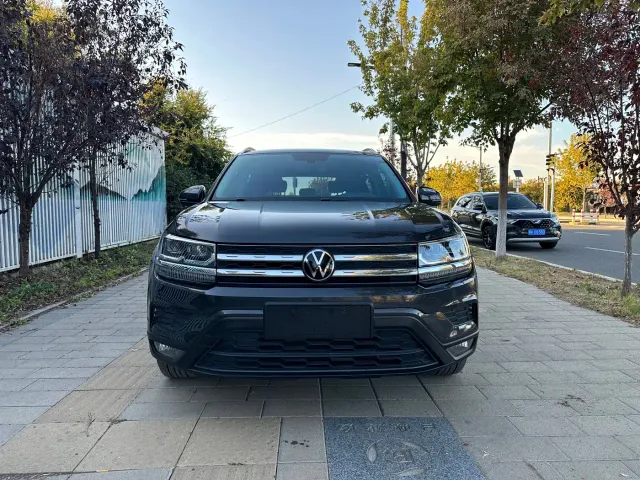 Volkswagen Tharu — Фото автомобиля 3