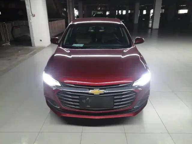 Chevrolet Monza — Фото автомобиля 2