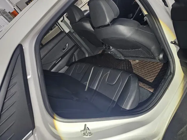 Hyundai Elantra — Фото автомобиля 6