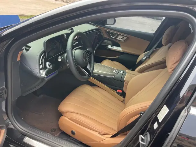 Mercedes-Benz Mercedes-Benz E-Class 2025 Facelift E 300 L Luxury — Фото автомобиля 9